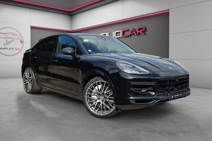 PORSCHE CAYENNE COUPE