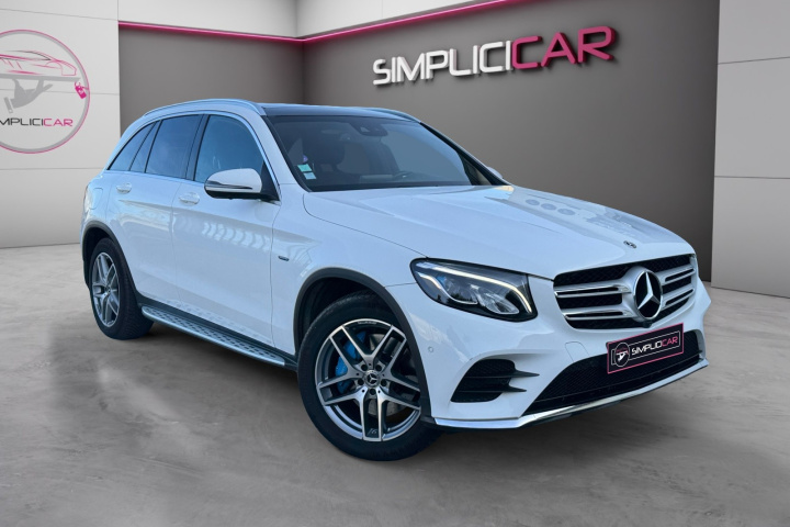 MERCEDES GLC